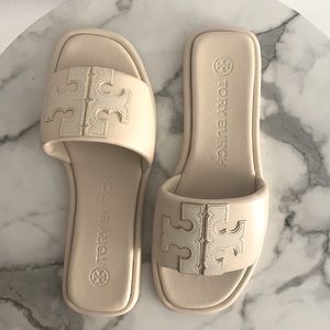 Tori Burch Cream White Sandals